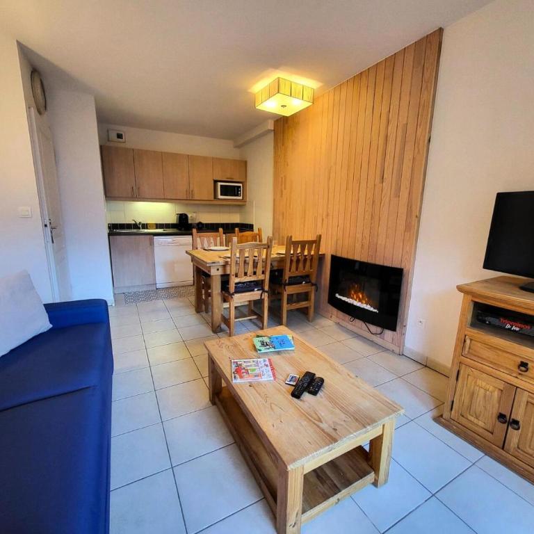 Résidence Le Balcon Des Airelles - Agréable appartement avec une jolie vue MAE-9094 - Apartment - 2