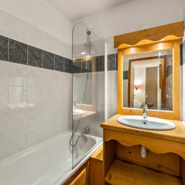 Résidence Les Hauts De Preclaux - Studio avec jolie vue sur la place des Orres 1800 MAE-8011 - Monolocale - 3