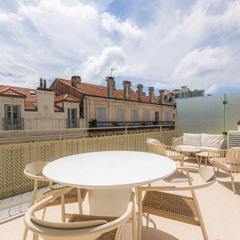 Sublime 3 pièces entièrement rénové dans le centre de Cannes - Apartment - 16