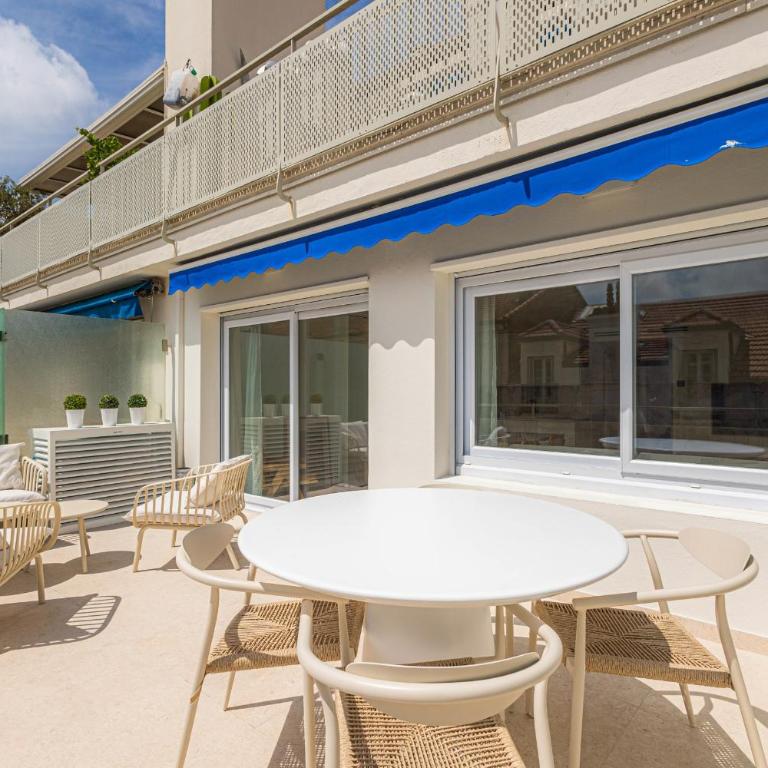 Sublime 3 pièces entièrement rénové dans le centre de Cannes - Apartment - 17