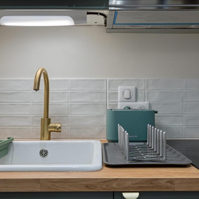 La Love-Room d'Alice balnéo et vidéo-projecteur ! - Studio - 8