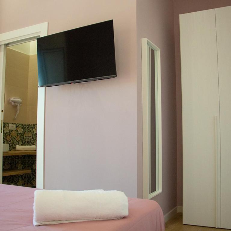 WANDERLUST SPACCANAPOLI Points Of View - Deluxe Double Room with Balcony and Sea View - 13