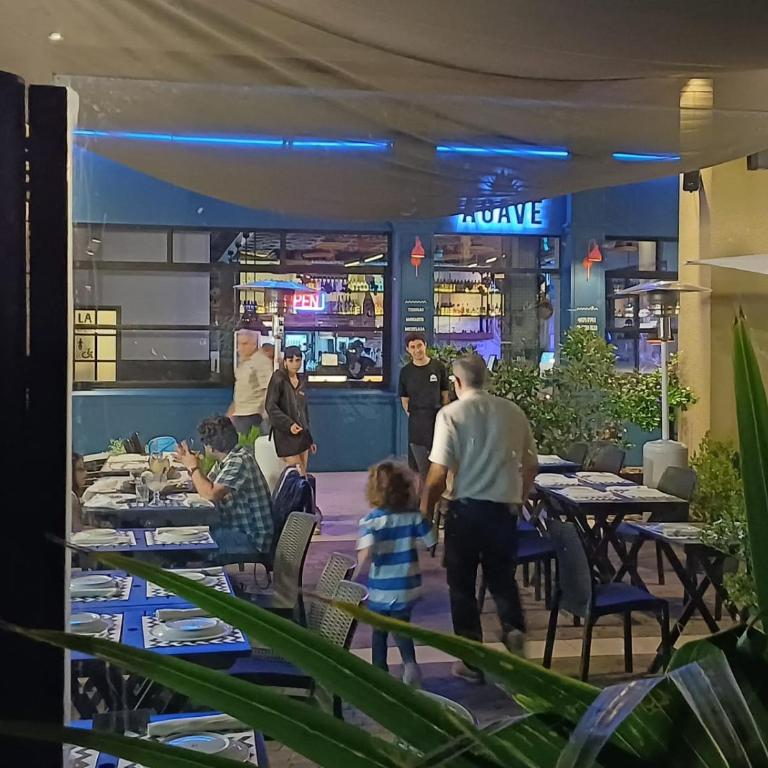 Apart , Departamento condominio en Bahia grande Nordelta con balcon y vista a la bahia , piscina exterior opcional arancelada - Apartamento Estudio con balcón - 39