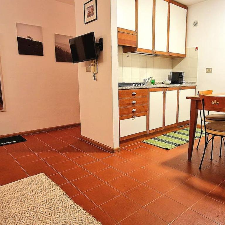 trilocale panorama val di fiemme - Appartamento con 2 Camere da Letto - 8