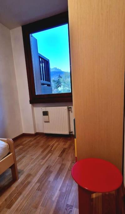 trilocale panorama val di fiemme - Appartamento con 2 Camere da Letto - 9