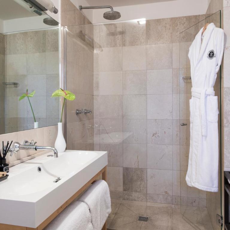 Tornabuoni Suites Collection Residenza D'Epoca - Suite con Vista Torre - 2