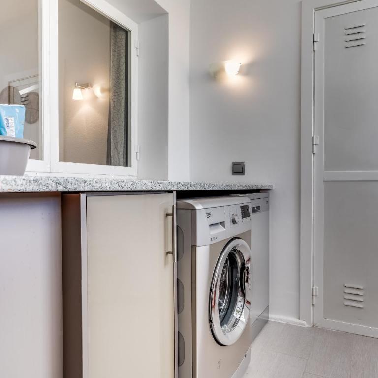 Ultimate Rentals - Appartement Mijas Met Geweldig Zeezicht - Apartamento de 2 dormitorios con terraza y vistas al mar - 6