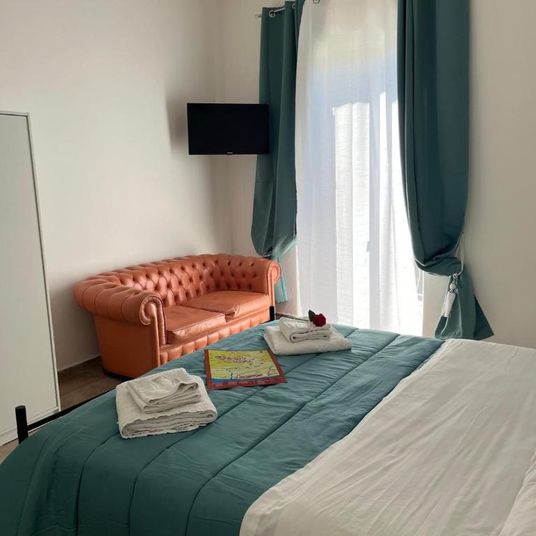 Falaride suite Agrigento discesa sulla valle di oro - Camera Quadrupla con Bagno Privato Esterno - 17