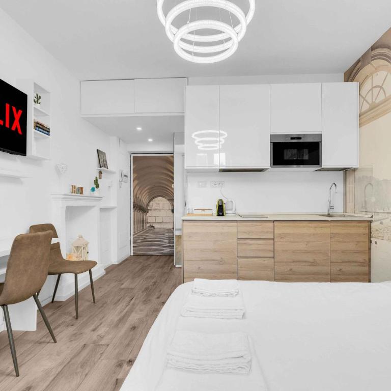 [Suite Marghera Central] Metro WiFi & Shopping - Appartamento con 1 Camera da Letto - 1