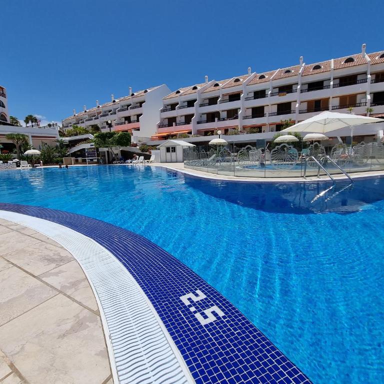 Ground floor apartment Casa Pico, Parque Santiago 1, heated pool, 100 m to sea and beach, wifi - Apartamento de 2 dormitorios - Frente al océano - 40