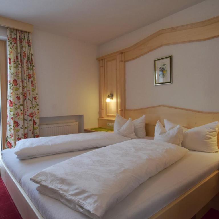 Haus Jehle - Doppelzimmer mit Balkon - 4