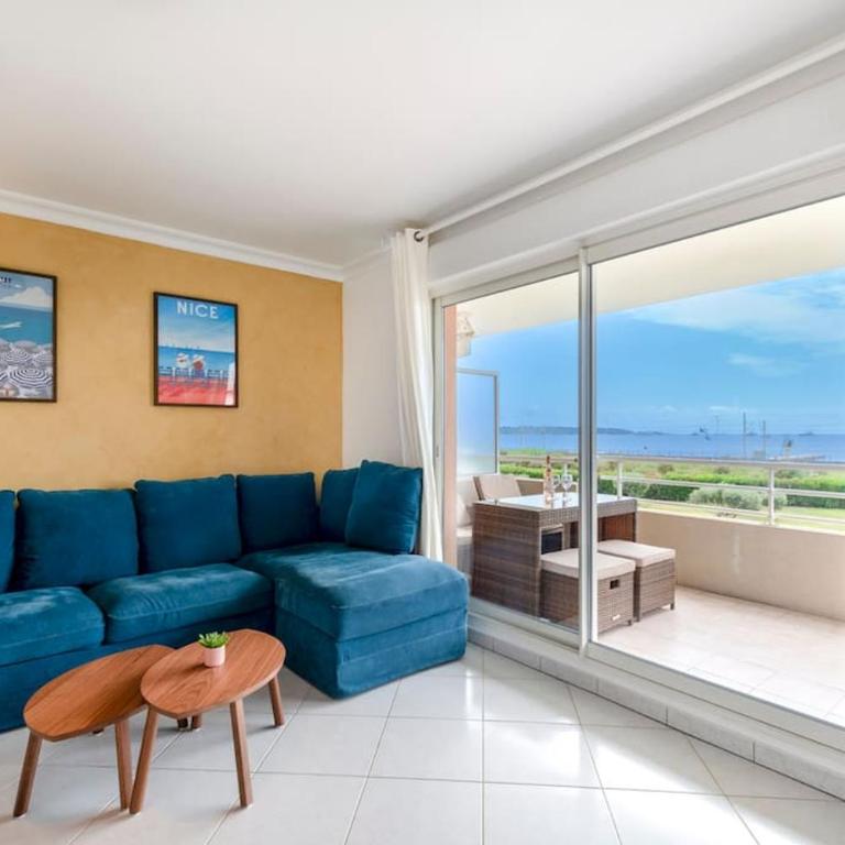 Modern Beachfront family apartment with pool - Appartement 2 Chambres - 13