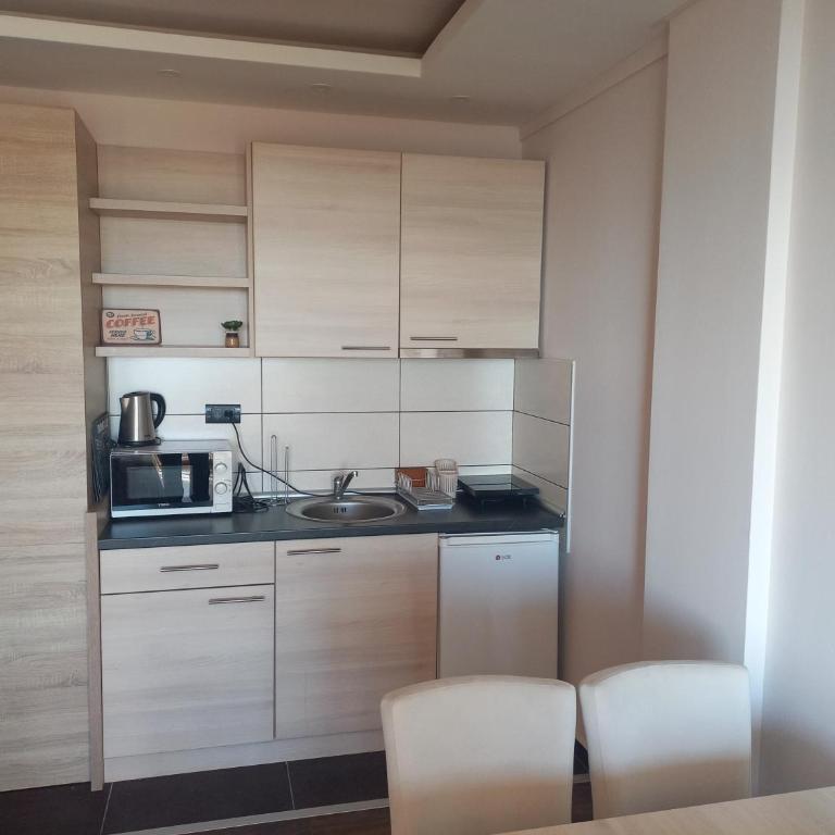 Milmari M9 - Apartman sa Balkonom i Lepim Pogledom - 19