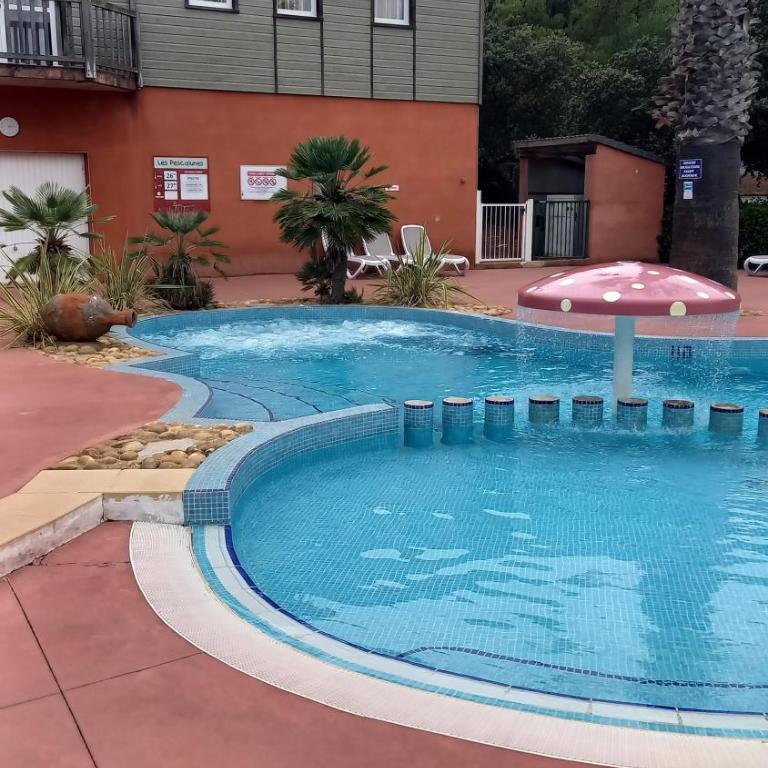 Chalet familial entre les pins - Chalet 2 Chambres - 28