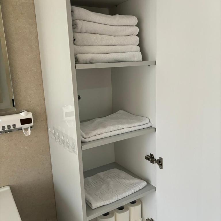 Zlatni han - Two-Bedroom Apartment - 38