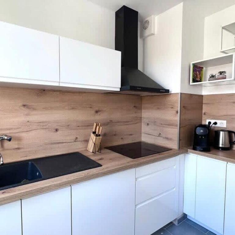 Casamea - T2, Balcon, Clim, Wifi, Centre - Appartement 1 Chambre - 2