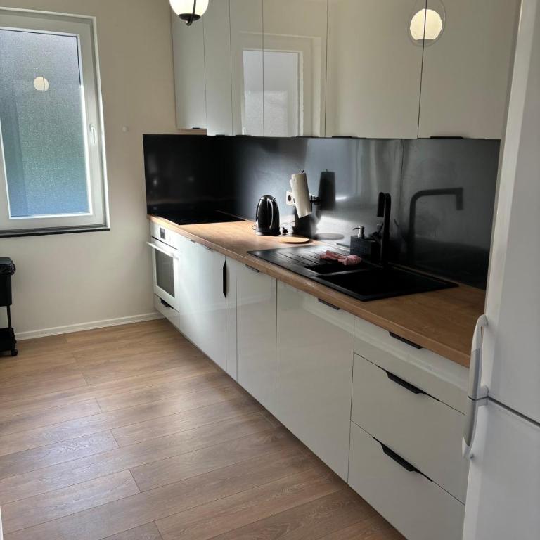 Zlatni han - Two-Bedroom Apartment - 29