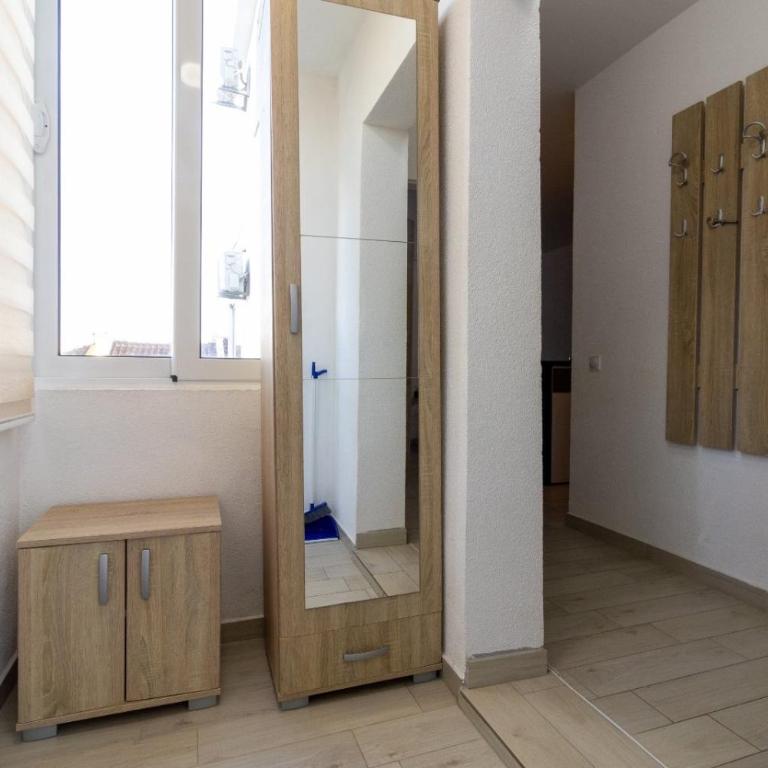 Stan-Pinjes 2 - Two-Bedroom Apartment - 3
