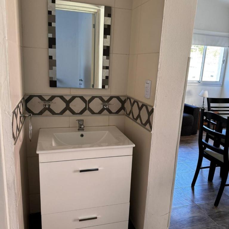 Cabañas Estrellas del Lago - Casa Unifamiliar de 2 dormitorios - 4