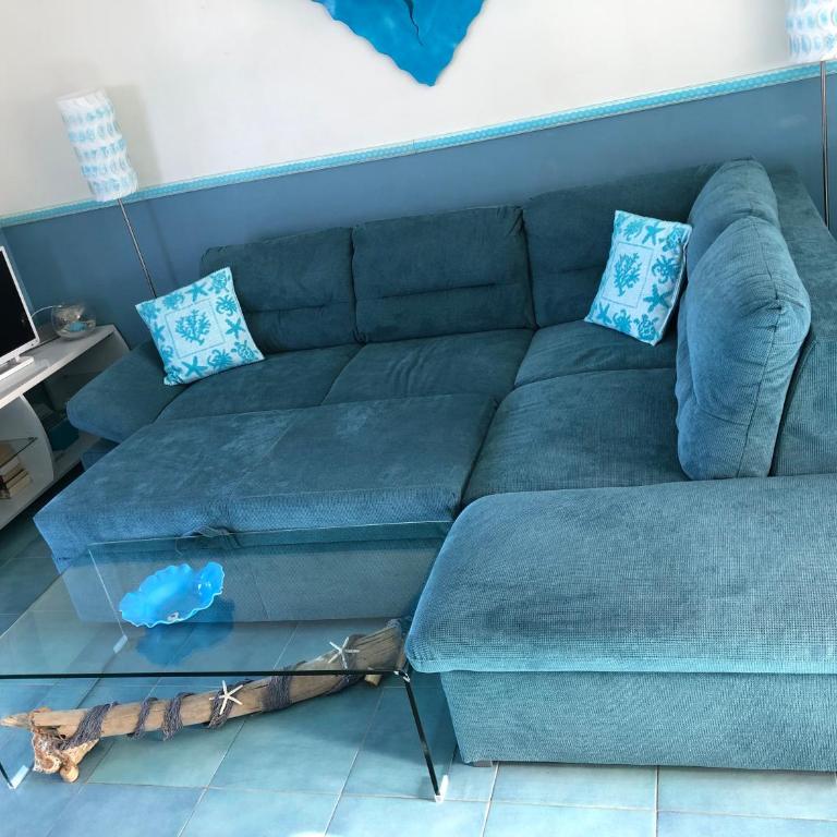 LES PIEDS DANS L EAU - Three-Bedroom House - 31