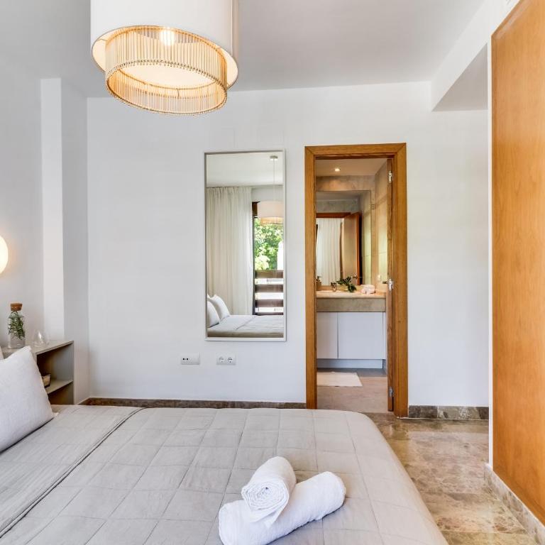 Apartment With Roof Terrace & Parking - Communal Pool and Near the Beach - Apartment - 11