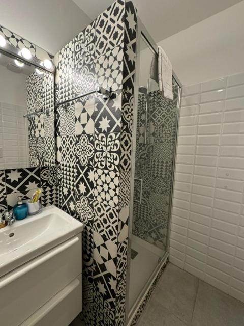 Flaminio Holidays - Deluxe Room - 31