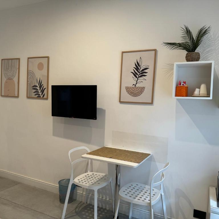Flaminio Holidays - Deluxe Room - 32