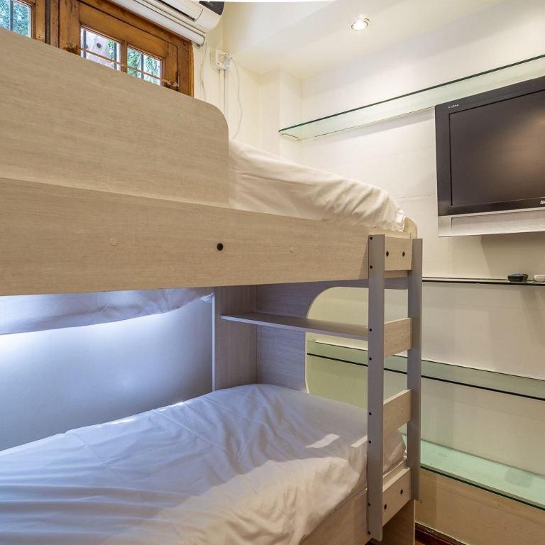 Ideal Familias con Terraza Privada, BBQ y Jacuzzi! - Casa de 4 dormitorios - 36