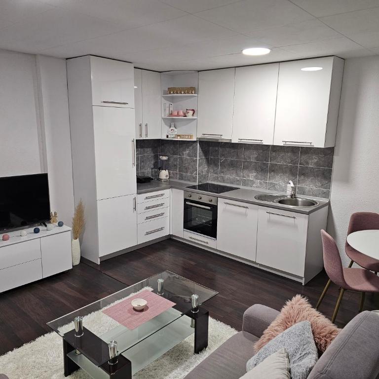 Apartman Nova Varos - Apartman sa 1 Spavaćom Sobom - 2
