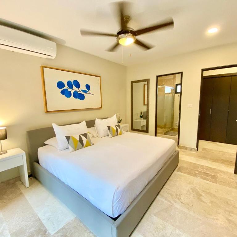 Modern 2-Bedroom, 2-Bath Apartment in the Heart of Playa del Carmen- Arenis Condos - Two-Bedroom Apartment - 9
