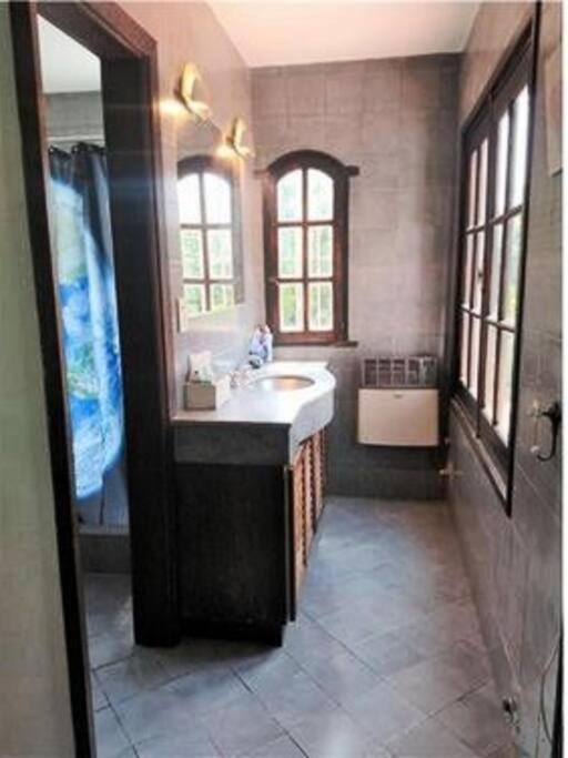Espectacular casa en Olivos - Four-Bedroom House - 42