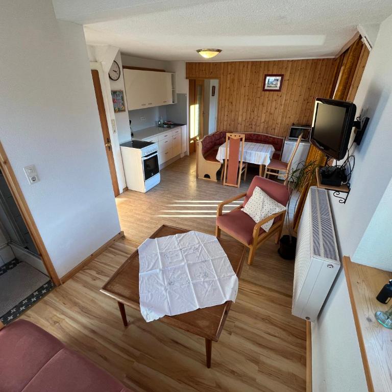 Haus Martina - Apartment mit 1 Schlafzimmer und Balkon - 4