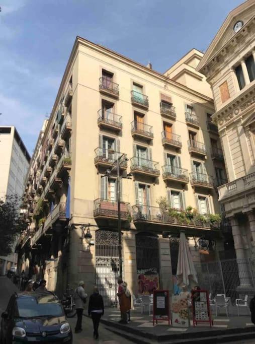 Top Studio with Terrace - One-Bedroom Apartment - 44