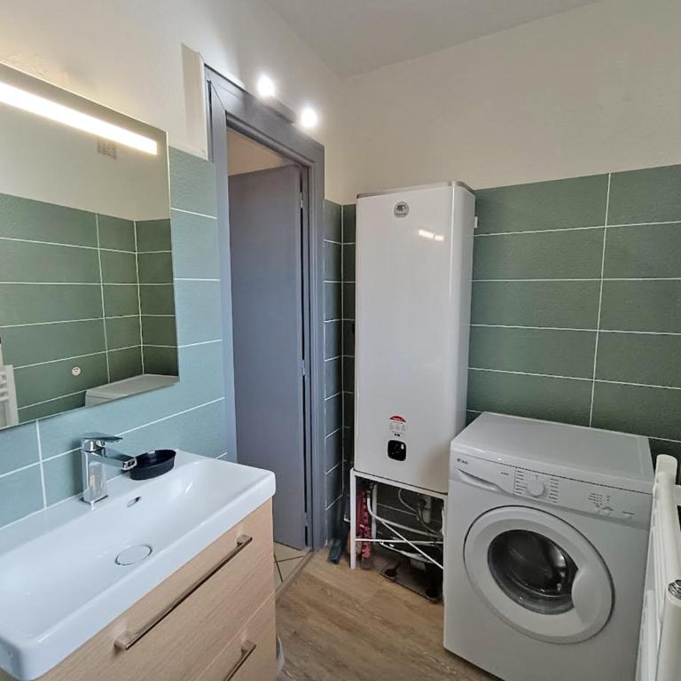 Le Louchonnais, T2, wifi, 4 personnes - Apartment with Mountain View - 16