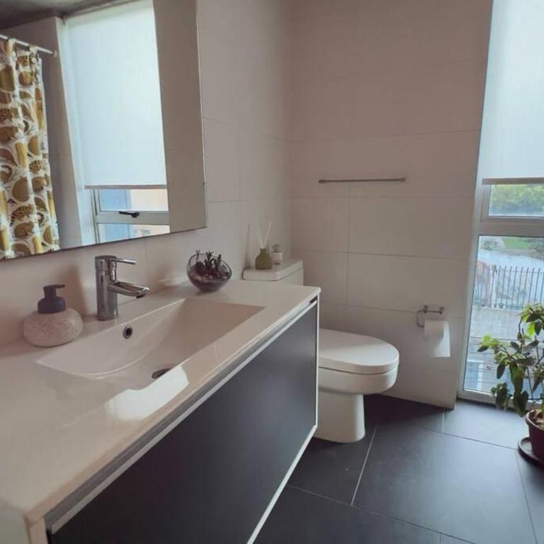 Hermoso dúplex en Cerro Alegre con vista al mar y cerros - Apartamento de 2 dormitorios con terraza y vistas al mar - 5