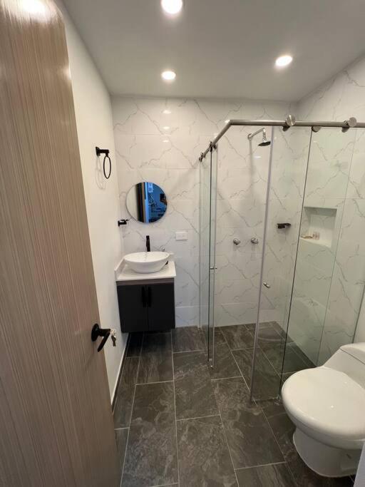 Apartamento cerca al centro en Medellín - Apartamento de 2 dormitorios - 18