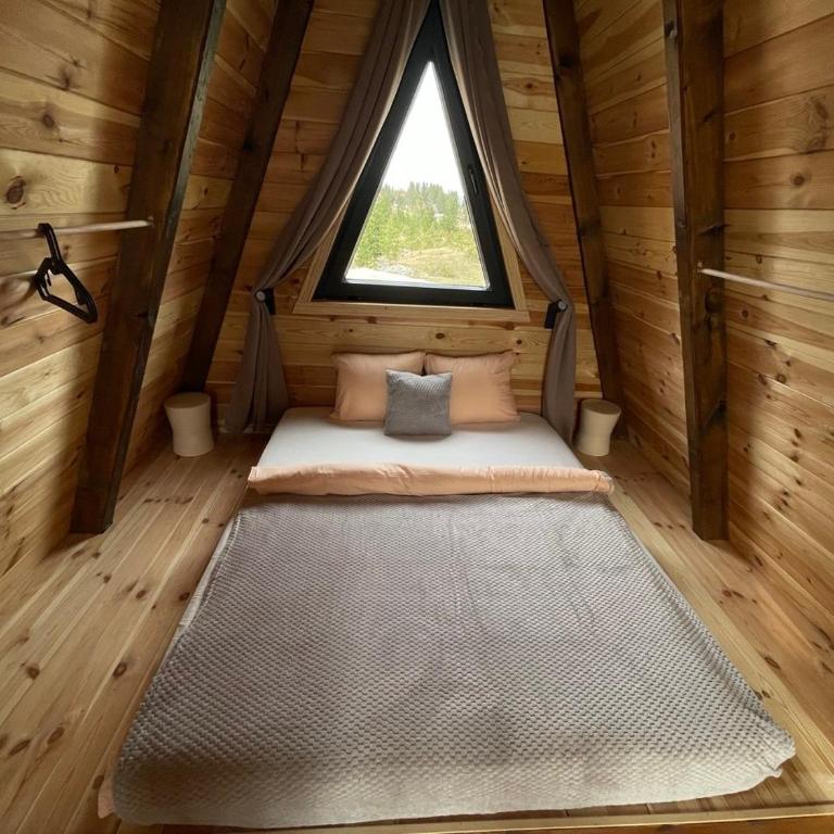 Horizons by PeaksView Chalets - One-Bedroom Chalet - 8