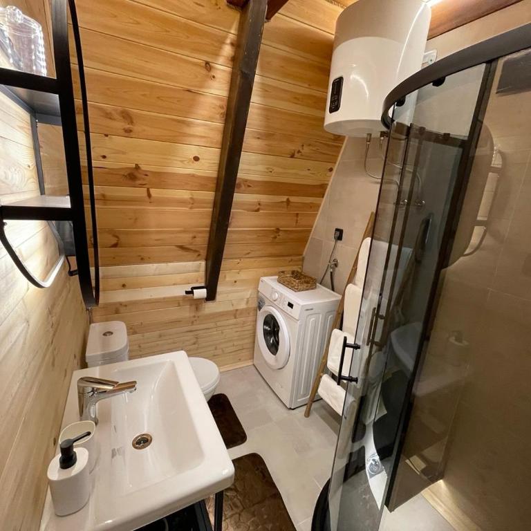 Horizons by PeaksView Chalets - One-Bedroom Chalet - 10