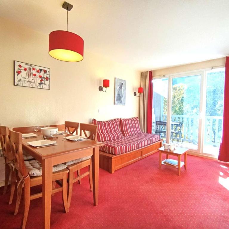 T2 à Saint-Lary-Soulan avec Piscine et Parking pour 4 pers. - FR-1-457-358 - Apartment - 3