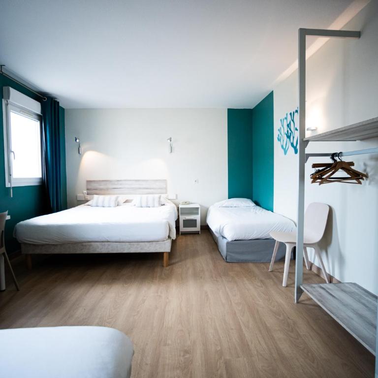 Hotel Grand Cap Rooftop Pool - Family Room (5 People) - 7