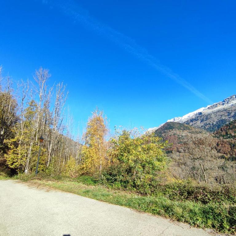 Le Bois Cosy appartement 4 étoiles 6 personnes, ACCES SKI ALPE D'HUEZ GRAND DOMAINE A 3 K M - Appartement 2 Chambres - Vue sur Lac - 20
