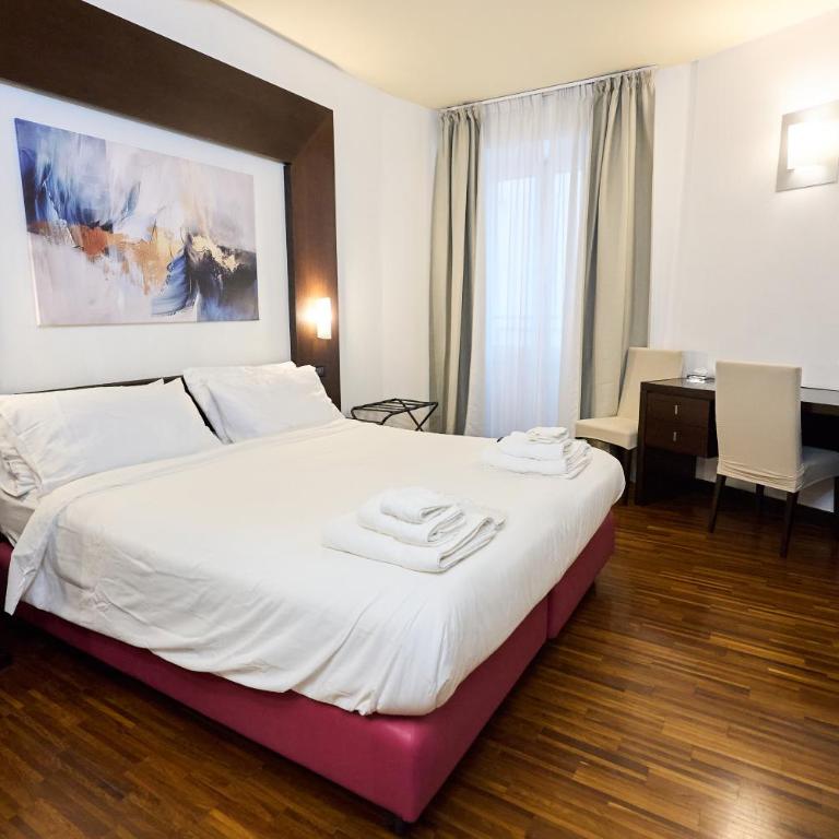 Gemini Rooms - Camera King - 3