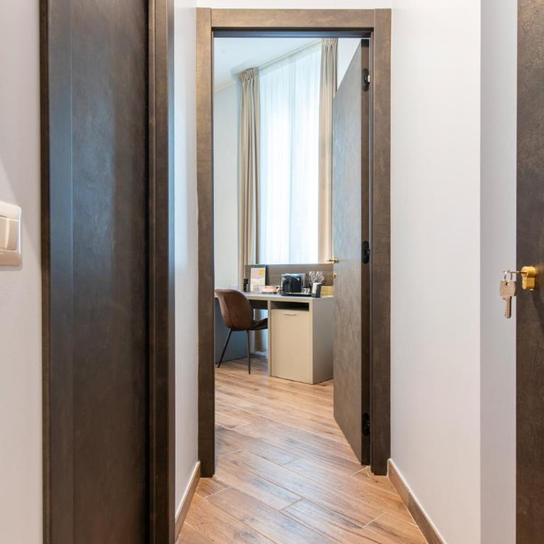 The Dream Suites Milano Centro - Deluxe Family Room - 1