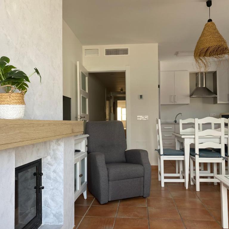 Apartahotel Vistamar San José - Apartamento Moderno de 3 dormitorios con vistas al mar - 7