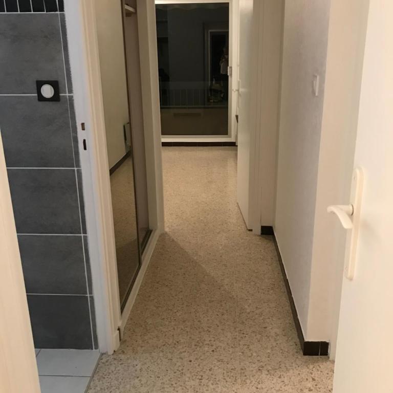 T3 vue mer piscine proche plage - Appartement 2 Chambres - 17