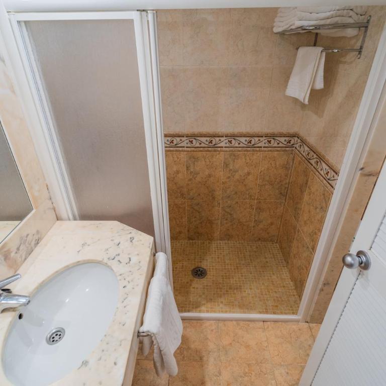 Hotel Marian Platja - Habitación Doble - 2 camas - 6