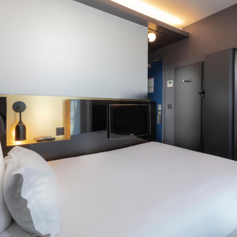 Libertel Gare de L'Est Francais - Habitación Individual acogedora - 2
