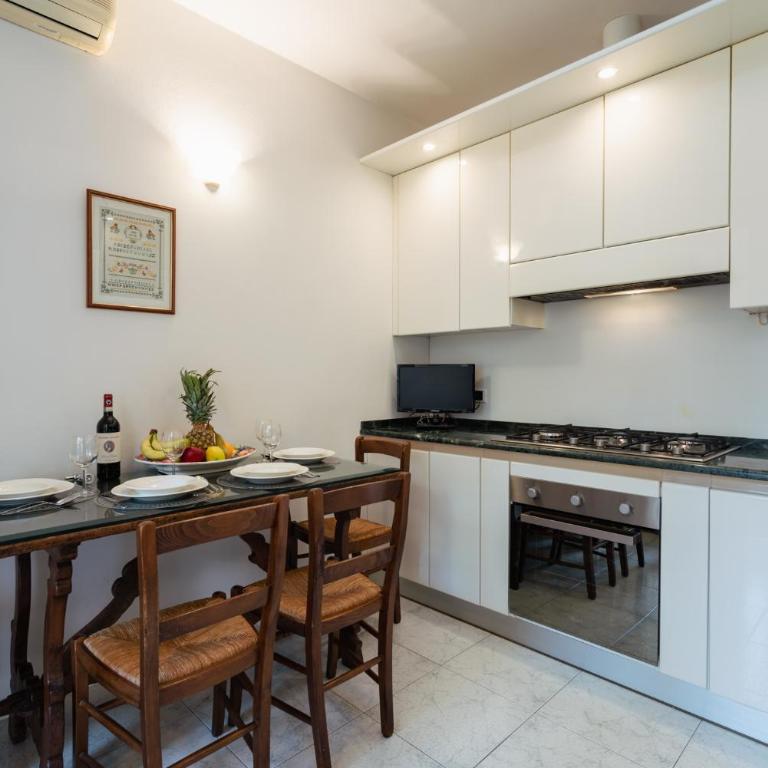 Cooker Chianti - Appartamento con 2 Camere da Letto - 56