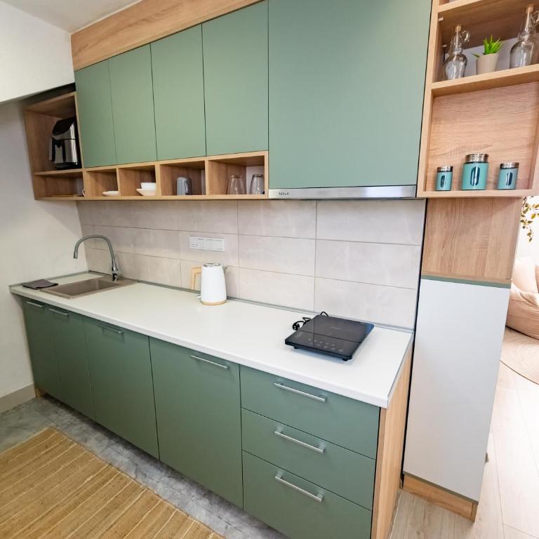 Modern House near Sarajevo with Terrace & Free Parking - Two-Bedroom Apartment with Balcony and Terrace - 10