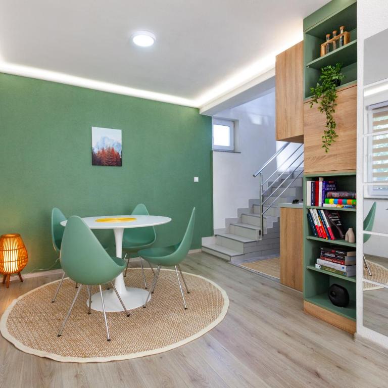 Modern House near Sarajevo with Terrace & Free Parking - Two-Bedroom Apartment with Balcony and Terrace - 8